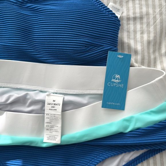 CUPSHE Sunny Blue Colorblock Bralette & Banded High Waist Bikini Set - Picture 4 of 4